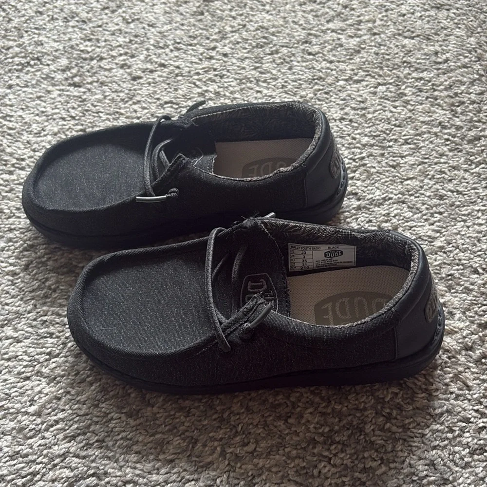 Hey Dude Kids Shoes - Picture 3 of 6